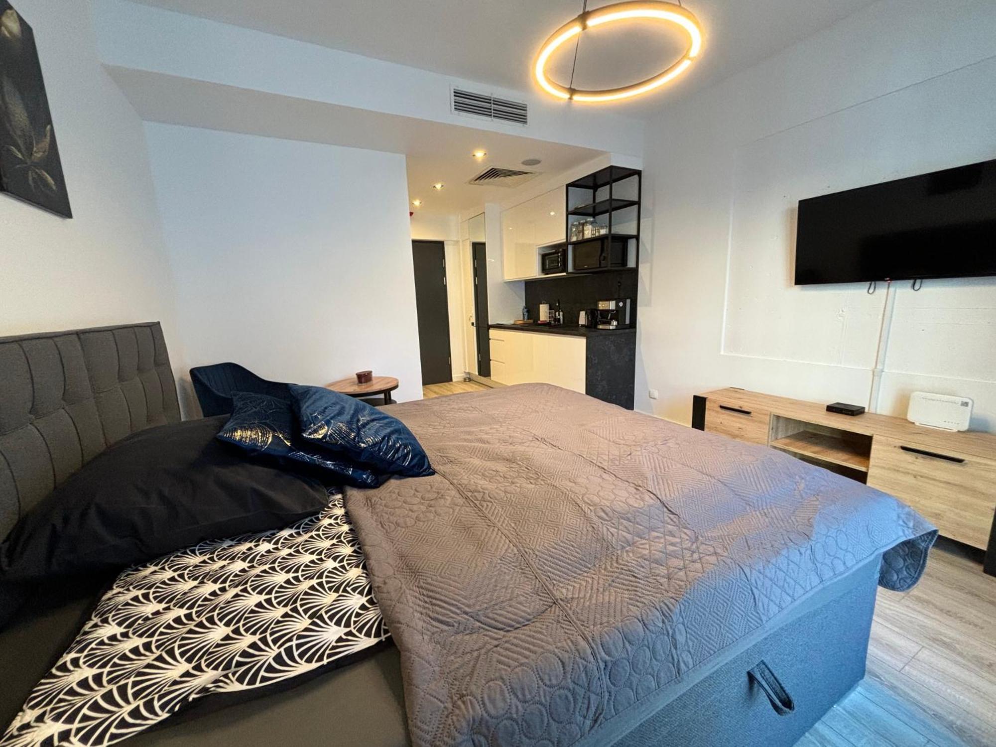 Totu Today-Plac Wolnosci 6 Apartamenty, Faktura Vat, Self Check-In Poznan Exterior foto